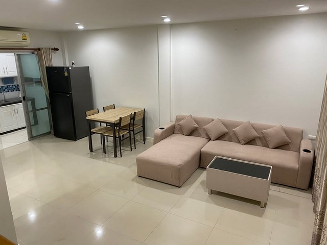 ประกาศฟรี! ซื้อ-ขาย-เช่า คอนโด บ้าน ทาวน์โฮม ที่ดิน และพื้นที่เชิงพาณิชย์ทั่วประเทศไทย ทุกทำเล ทุกงบประมาณ ไม่มีค่าใช้จ่าย ลงง่าย ขายไว เข้าถึงผู้ซื้อโดยตรง 5 518362pic4.jpg