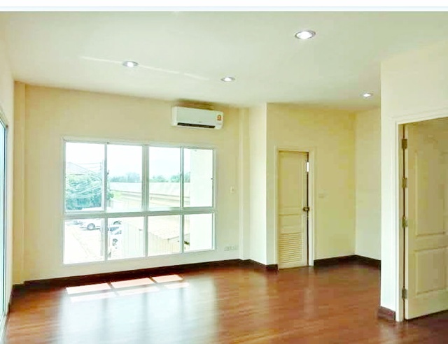 ประกาศฟรี! ซื้อ-ขาย-เช่า คอนโด บ้าน ทาวน์โฮม ที่ดิน และพื้นที่เชิงพาณิชย์ทั่วประเทศไทย ทุกทำเล ทุกงบประมาณ ไม่มีค่าใช้จ่าย ลงง่าย ขายไว เข้าถึงผู้ซื้อโดยตรง 5 258018pic4.jpg