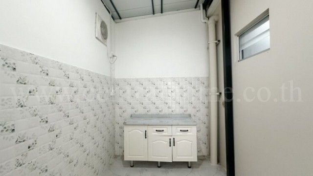 ประกาศฟรี! ซื้อ-ขาย-เช่า คอนโด บ้าน ทาวน์โฮม ที่ดิน และพื้นที่เชิงพาณิชย์ทั่วประเทศไทย ทุกทำเล ทุกงบประมาณ ไม่มีค่าใช้จ่าย ลงง่าย ขายไว เข้าถึงผู้ซื้อโดยตรง 3 257969pic2.jpg