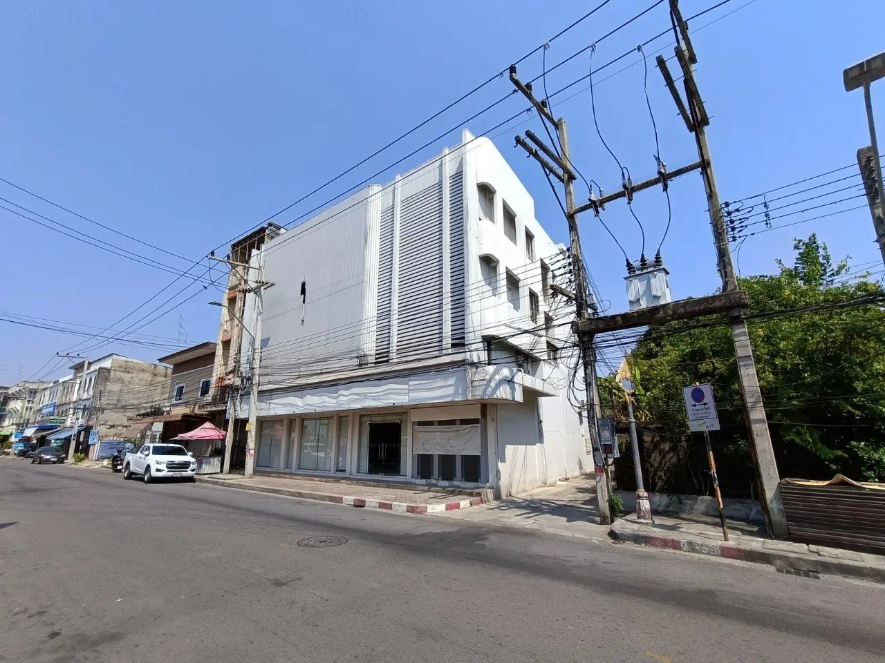 ประกาศฟรี! ซื้อ-ขาย-เช่า คอนโด บ้าน ทาวน์โฮม ที่ดิน และพื้นที่เชิงพาณิชย์ทั่วประเทศไทย ทุกทำเล ทุกงบประมาณ ไม่มีค่าใช้จ่าย ลงง่าย ขายไว เข้าถึงผู้ซื้อโดยตรง 3 256627pic2.jpg