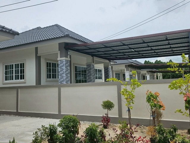 ประกาศฟรี! ซื้อ-ขาย-เช่า คอนโด บ้าน ทาวน์โฮม ที่ดิน และพื้นที่เชิงพาณิชย์ทั่วประเทศไทย ทุกทำเล ทุกงบประมาณ ไม่มีค่าใช้จ่าย ลงง่าย ขายไว เข้าถึงผู้ซื้อโดยตรง 5 317203pic4.jpg