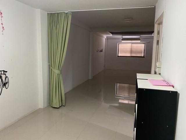 ประกาศฟรี! ซื้อ-ขาย-เช่า คอนโด บ้าน ทาวน์โฮม ที่ดิน และพื้นที่เชิงพาณิชย์ทั่วประเทศไทย ทุกทำเล ทุกงบประมาณ ไม่มีค่าใช้จ่าย ลงง่าย ขายไว เข้าถึงผู้ซื้อโดยตรง 5 517244pic4.jpg