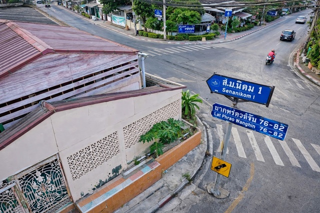 ประกาศฟรี! ซื้อ-ขาย-เช่า คอนโด บ้าน ทาวน์โฮม ที่ดิน และพื้นที่เชิงพาณิชย์ทั่วประเทศไทย ทุกทำเล ทุกงบประมาณ ไม่มีค่าใช้จ่าย ลงง่าย ขายไว เข้าถึงผู้ซื้อโดยตรง 3 317122pic2.jpg