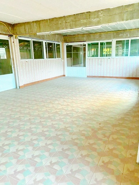 ประกาศฟรี! ซื้อ-ขาย-เช่า คอนโด บ้าน ทาวน์โฮม ที่ดิน และพื้นที่เชิงพาณิชย์ทั่วประเทศไทย ทุกทำเล ทุกงบประมาณ ไม่มีค่าใช้จ่าย ลงง่าย ขายไว เข้าถึงผู้ซื้อโดยตรง 4 317122pic3.jpg