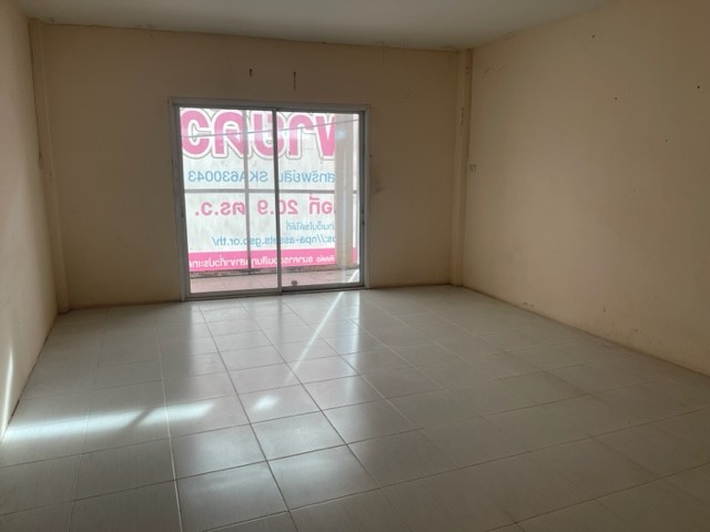 ประกาศฟรี! ซื้อ-ขาย-เช่า คอนโด บ้าน ทาวน์โฮม ที่ดิน และพื้นที่เชิงพาณิชย์ทั่วประเทศไทย ทุกทำเล ทุกงบประมาณ ไม่มีค่าใช้จ่าย ลงง่าย ขายไว เข้าถึงผู้ซื้อโดยตรง 3 165126pic2.jpg