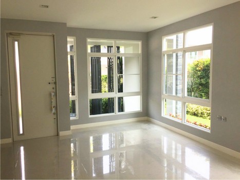 ประกาศฟรี! ซื้อ-ขาย-เช่า คอนโด บ้าน ทาวน์โฮม ที่ดิน และพื้นที่เชิงพาณิชย์ทั่วประเทศไทย ทุกทำเล ทุกงบประมาณ ไม่มีค่าใช้จ่าย ลงง่าย ขายไว เข้าถึงผู้ซื้อโดยตรง 5 315341pic4.jpg