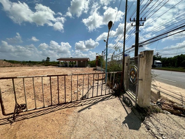 ประกาศฟรี! ซื้อ-ขาย-เช่า คอนโด บ้าน ทาวน์โฮม ที่ดิน และพื้นที่เชิงพาณิชย์ทั่วประเทศไทย ทุกทำเล ทุกงบประมาณ ไม่มีค่าใช้จ่าย ลงง่าย ขายไว เข้าถึงผู้ซื้อโดยตรง 5 317263pic4.jpg