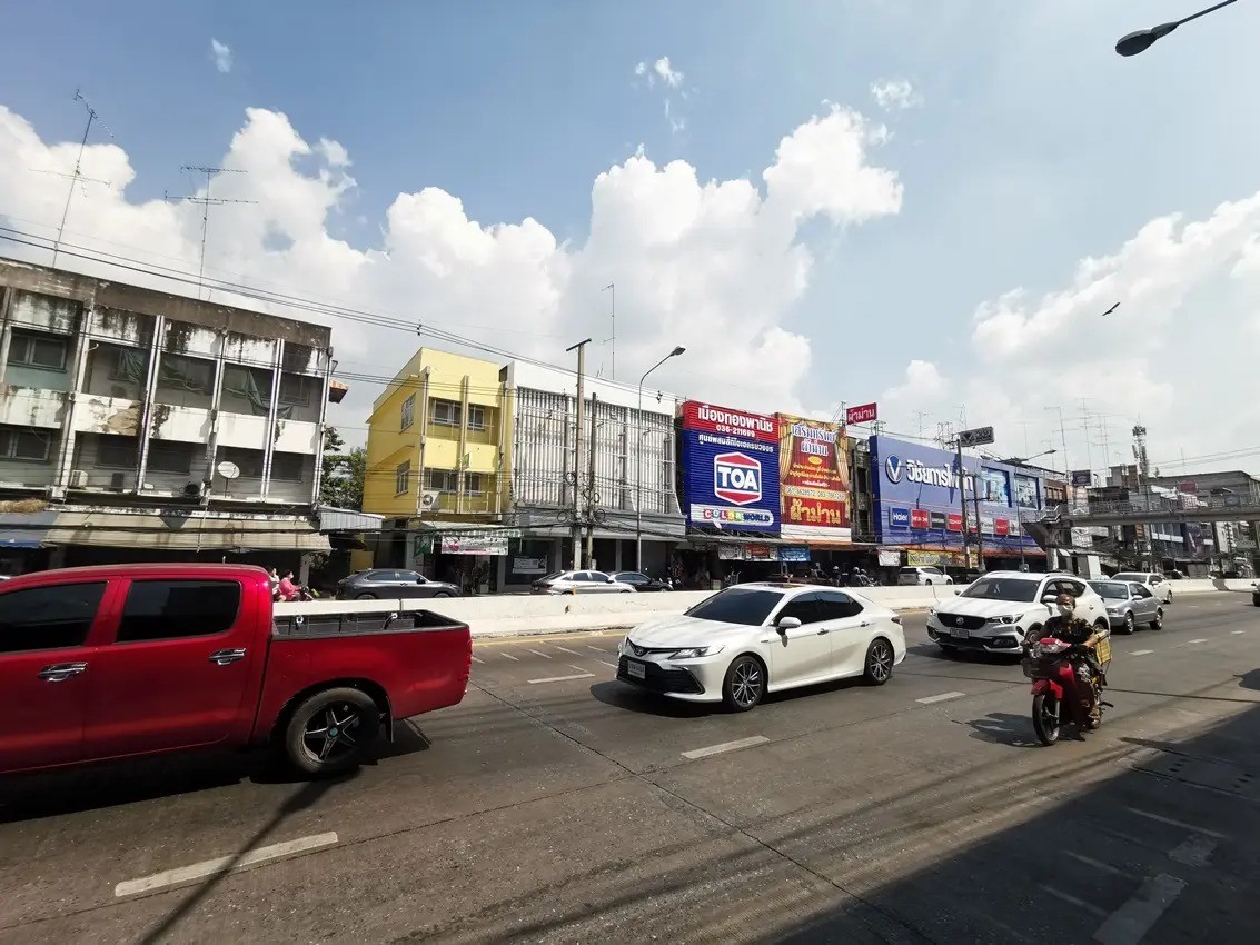 ประกาศฟรี! ซื้อ-ขาย-เช่า คอนโด บ้าน ทาวน์โฮม ที่ดิน และพื้นที่เชิงพาณิชย์ทั่วประเทศไทย ทุกทำเล ทุกงบประมาณ ไม่มีค่าใช้จ่าย ลงง่าย ขายไว เข้าถึงผู้ซื้อโดยตรง 4 256685pic3.jpg