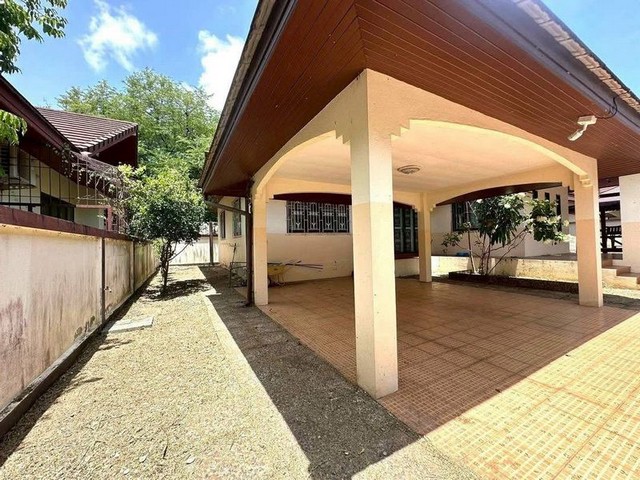 ประกาศฟรี! ซื้อ-ขาย-เช่า คอนโด บ้าน ทาวน์โฮม ที่ดิน และพื้นที่เชิงพาณิชย์ทั่วประเทศไทย ทุกทำเล ทุกงบประมาณ ไม่มีค่าใช้จ่าย ลงง่าย ขายไว เข้าถึงผู้ซื้อโดยตรง 3 300664pic2.jpg