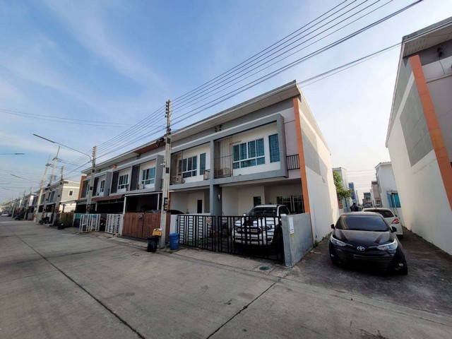 ประกาศฟรี! ซื้อ-ขาย-เช่า คอนโด บ้าน ทาวน์โฮม ที่ดิน และพื้นที่เชิงพาณิชย์ทั่วประเทศไทย ทุกทำเล ทุกงบประมาณ ไม่มีค่าใช้จ่าย ลงง่าย ขายไว เข้าถึงผู้ซื้อโดยตรง 3 257155pic2.jpg