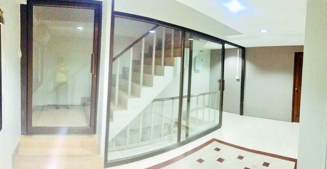 ประกาศฟรี! ซื้อ-ขาย-เช่า คอนโด บ้าน ทาวน์โฮม ที่ดิน และพื้นที่เชิงพาณิชย์ทั่วประเทศไทย ทุกทำเล ทุกงบประมาณ ไม่มีค่าใช้จ่าย ลงง่าย ขายไว เข้าถึงผู้ซื้อโดยตรง 3 317246pic3.jpg