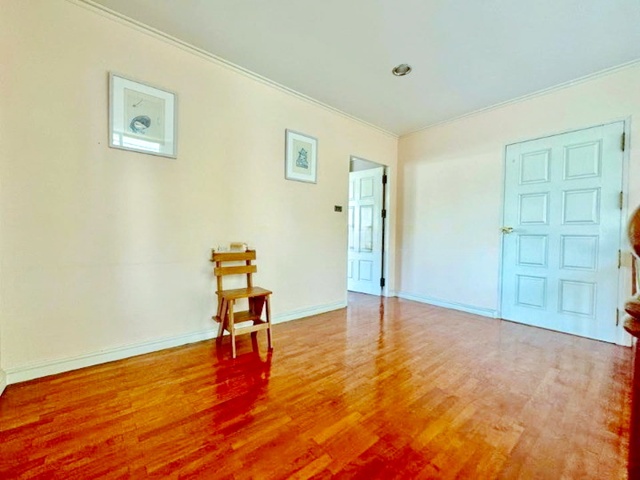 ประกาศฟรี! ซื้อ-ขาย-เช่า คอนโด บ้าน ทาวน์โฮม ที่ดิน และพื้นที่เชิงพาณิชย์ทั่วประเทศไทย ทุกทำเล ทุกงบประมาณ ไม่มีค่าใช้จ่าย ลงง่าย ขายไว เข้าถึงผู้ซื้อโดยตรง 5 317182pic4.jpg