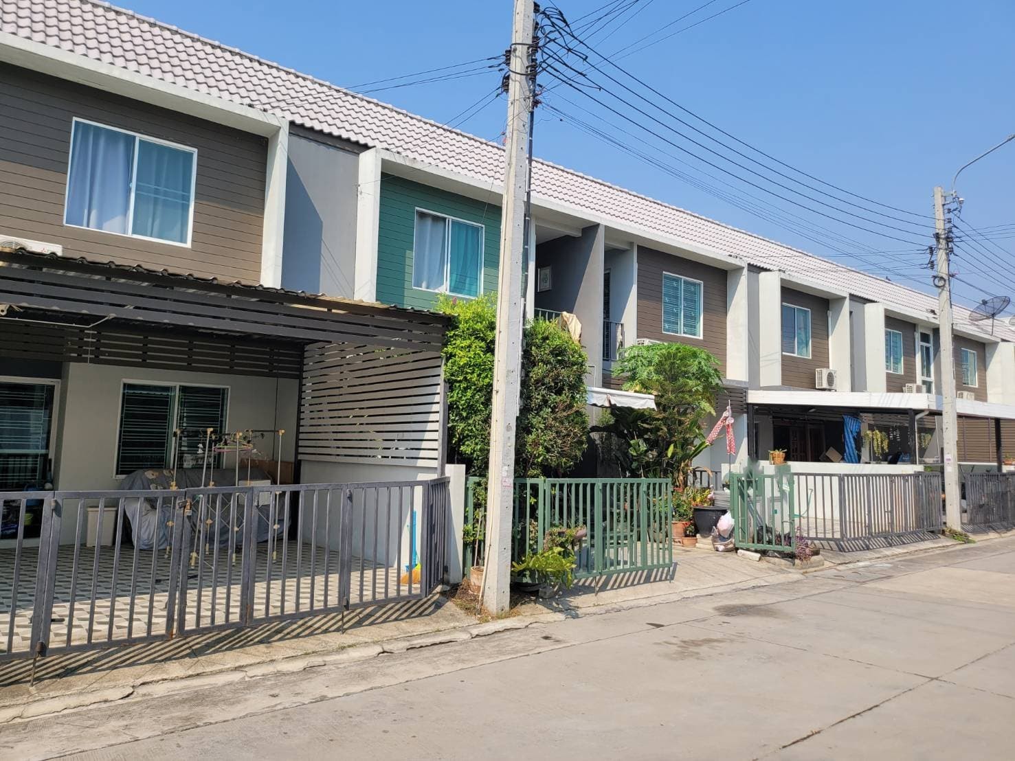 ประกาศฟรี! ซื้อ-ขาย-เช่า คอนโด บ้าน ทาวน์โฮม ที่ดิน และพื้นที่เชิงพาณิชย์ทั่วประเทศไทย ทุกทำเล ทุกงบประมาณ ไม่มีค่าใช้จ่าย ลงง่าย ขายไว เข้าถึงผู้ซื้อโดยตรง 3 257273pic2.jpg