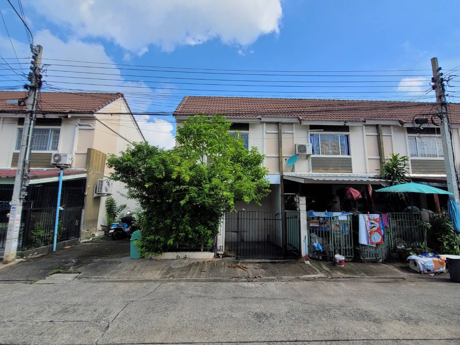 ประกาศฟรี! ซื้อ-ขาย-เช่า คอนโด บ้าน ทาวน์โฮม ที่ดิน และพื้นที่เชิงพาณิชย์ทั่วประเทศไทย ทุกทำเล ทุกงบประมาณ ไม่มีค่าใช้จ่าย ลงง่าย ขายไว เข้าถึงผู้ซื้อโดยตรง 5 257273pic4.jpg