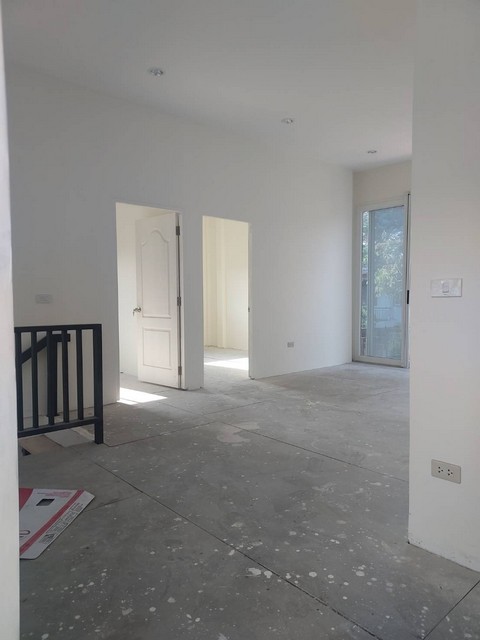 ประกาศฟรี! ซื้อ-ขาย-เช่า คอนโด บ้าน ทาวน์โฮม ที่ดิน และพื้นที่เชิงพาณิชย์ทั่วประเทศไทย ทุกทำเล ทุกงบประมาณ ไม่มีค่าใช้จ่าย ลงง่าย ขายไว เข้าถึงผู้ซื้อโดยตรง 4 518522pic3.jpg