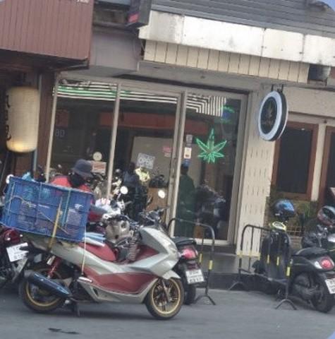 ประกาศฟรี! ซื้อ-ขาย-เช่า คอนโด บ้าน ทาวน์โฮม ที่ดิน และพื้นที่เชิงพาณิชย์ทั่วประเทศไทย ทุกทำเล ทุกงบประมาณ ไม่มีค่าใช้จ่าย ลงง่าย ขายไว เข้าถึงผู้ซื้อโดยตรง 4 518405pic3.jpg