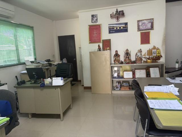 ประกาศฟรี! ซื้อ-ขาย-เช่า คอนโด บ้าน ทาวน์โฮม ที่ดิน และพื้นที่เชิงพาณิชย์ทั่วประเทศไทย ทุกทำเล ทุกงบประมาณ ไม่มีค่าใช้จ่าย ลงง่าย ขายไว เข้าถึงผู้ซื้อโดยตรง 4 518387pic3.jpg