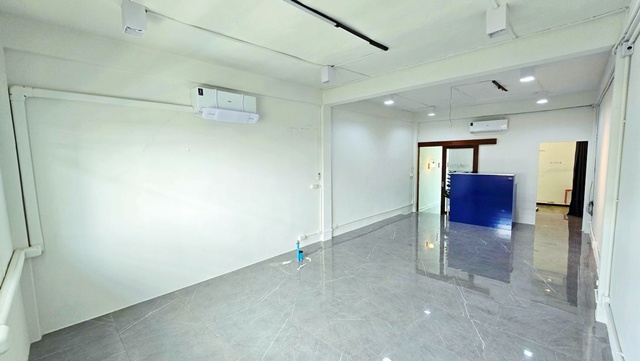 ประกาศฟรี! ซื้อ-ขาย-เช่า คอนโด บ้าน ทาวน์โฮม ที่ดิน และพื้นที่เชิงพาณิชย์ทั่วประเทศไทย ทุกทำเล ทุกงบประมาณ ไม่มีค่าใช้จ่าย ลงง่าย ขายไว เข้าถึงผู้ซื้อโดยตรง 3 258146pic2.jpg