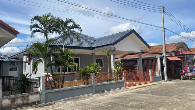 ประกาศฟรี! ซื้อ-ขาย-เช่า คอนโด บ้าน ทาวน์โฮม ที่ดิน และพื้นที่เชิงพาณิชย์ทั่วประเทศไทย ทุกทำเล ทุกงบประมาณ ไม่มีค่าใช้จ่าย ลงง่าย ขายไว เข้าถึงผู้ซื้อโดยตรง 2 258210pic1.jpg