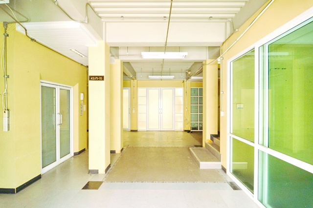 ประกาศฟรี! ซื้อ-ขาย-เช่า คอนโด บ้าน ทาวน์โฮม ที่ดิน และพื้นที่เชิงพาณิชย์ทั่วประเทศไทย ทุกทำเล ทุกงบประมาณ ไม่มีค่าใช้จ่าย ลงง่าย ขายไว เข้าถึงผู้ซื้อโดยตรง 4 258240pic3.jpg