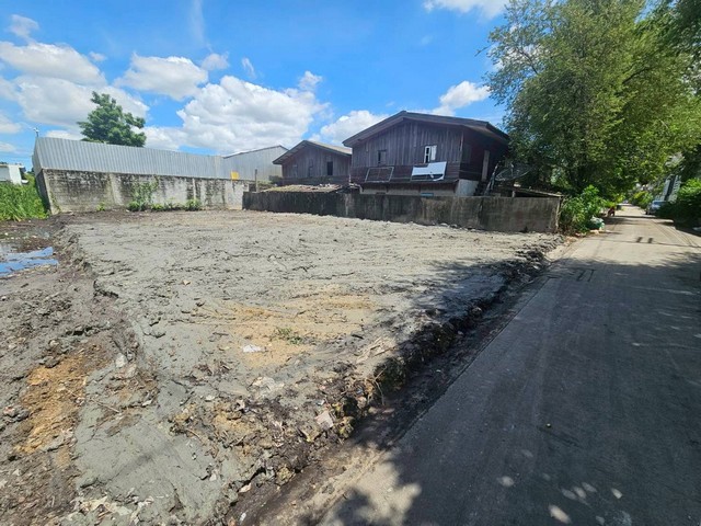 ประกาศฟรี! ซื้อ-ขาย-เช่า คอนโด บ้าน ทาวน์โฮม ที่ดิน และพื้นที่เชิงพาณิชย์ทั่วประเทศไทย ทุกทำเล ทุกงบประมาณ ไม่มีค่าใช้จ่าย ลงง่าย ขายไว เข้าถึงผู้ซื้อโดยตรง 5 317433pic4.jpg