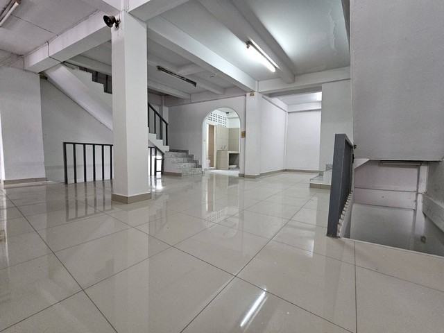 ประกาศฟรี! ซื้อ-ขาย-เช่า คอนโด บ้าน ทาวน์โฮม ที่ดิน และพื้นที่เชิงพาณิชย์ทั่วประเทศไทย ทุกทำเล ทุกงบประมาณ ไม่มีค่าใช้จ่าย ลงง่าย ขายไว เข้าถึงผู้ซื้อโดยตรง 4 258294pic3.jpg