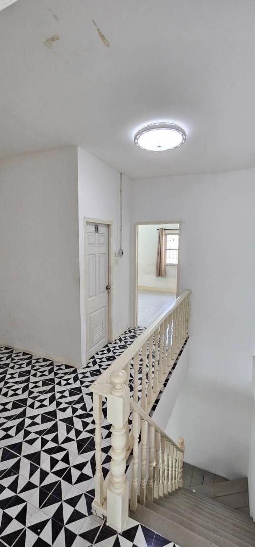 ประกาศฟรี! ซื้อ-ขาย-เช่า คอนโด บ้าน ทาวน์โฮม ที่ดิน และพื้นที่เชิงพาณิชย์ทั่วประเทศไทย ทุกทำเล ทุกงบประมาณ ไม่มีค่าใช้จ่าย ลงง่าย ขายไว เข้าถึงผู้ซื้อโดยตรง 4 515961pic3.jpg