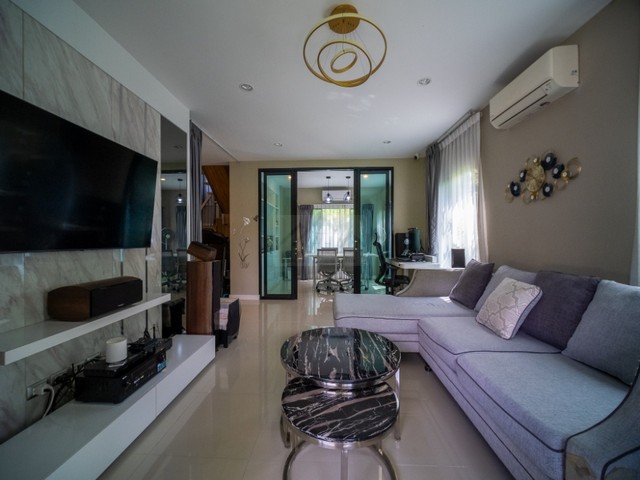 ประกาศฟรี! ซื้อ-ขาย-เช่า คอนโด บ้าน ทาวน์โฮม ที่ดิน และพื้นที่เชิงพาณิชย์ทั่วประเทศไทย ทุกทำเล ทุกงบประมาณ ไม่มีค่าใช้จ่าย ลงง่าย ขายไว เข้าถึงผู้ซื้อโดยตรง 4 508375pic3.jpg