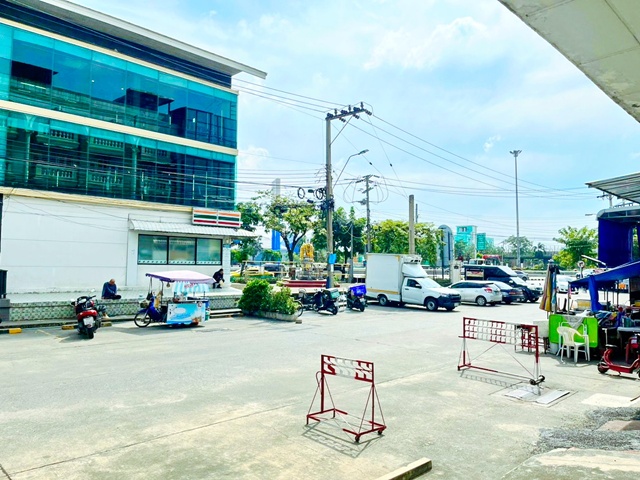 ประกาศฟรี! ซื้อ-ขาย-เช่า คอนโด บ้าน ทาวน์โฮม ที่ดิน และพื้นที่เชิงพาณิชย์ทั่วประเทศไทย ทุกทำเล ทุกงบประมาณ ไม่มีค่าใช้จ่าย ลงง่าย ขายไว เข้าถึงผู้ซื้อโดยตรง 5 258243pic4.jpg