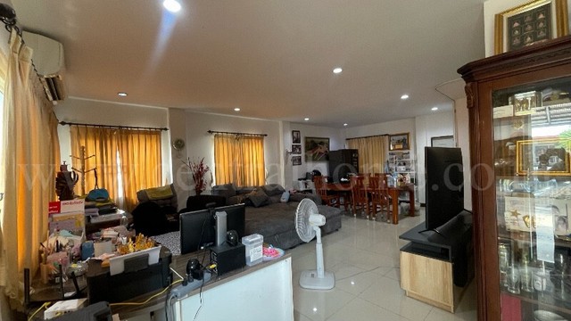 ประกาศฟรี! ซื้อ-ขาย-เช่า คอนโด บ้าน ทาวน์โฮม ที่ดิน และพื้นที่เชิงพาณิชย์ทั่วประเทศไทย ทุกทำเล ทุกงบประมาณ ไม่มีค่าใช้จ่าย ลงง่าย ขายไว เข้าถึงผู้ซื้อโดยตรง 4 258364pic3.jpg