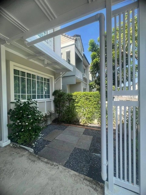 ประกาศฟรี! ซื้อ-ขาย-เช่า คอนโด บ้าน ทาวน์โฮม ที่ดิน และพื้นที่เชิงพาณิชย์ทั่วประเทศไทย ทุกทำเล ทุกงบประมาณ ไม่มีค่าใช้จ่าย ลงง่าย ขายไว เข้าถึงผู้ซื้อโดยตรง 3 518895pic2.jpg