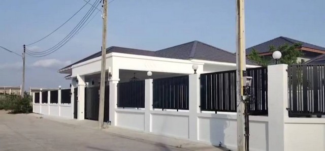 ประกาศฟรี! ซื้อ-ขาย-เช่า คอนโด บ้าน ทาวน์โฮม ที่ดิน และพื้นที่เชิงพาณิชย์ทั่วประเทศไทย ทุกทำเล ทุกงบประมาณ ไม่มีค่าใช้จ่าย ลงง่าย ขายไว เข้าถึงผู้ซื้อโดยตรง 3 258382pic2.jpg