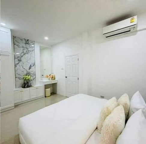 ประกาศฟรี! ซื้อ-ขาย-เช่า คอนโด บ้าน ทาวน์โฮม ที่ดิน และพื้นที่เชิงพาณิชย์ทั่วประเทศไทย ทุกทำเล ทุกงบประมาณ ไม่มีค่าใช้จ่าย ลงง่าย ขายไว เข้าถึงผู้ซื้อโดยตรง 5 258382pic4.jpg