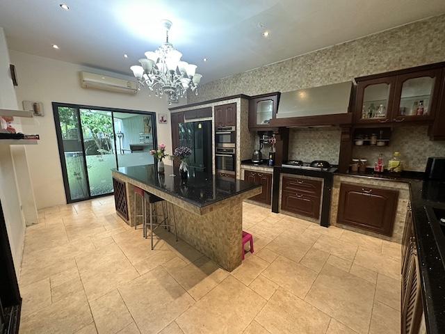 ประกาศฟรี! ซื้อ-ขาย-เช่า คอนโด บ้าน ทาวน์โฮม ที่ดิน และพื้นที่เชิงพาณิชย์ทั่วประเทศไทย ทุกทำเล ทุกงบประมาณ ไม่มีค่าใช้จ่าย ลงง่าย ขายไว เข้าถึงผู้ซื้อโดยตรง 5 518986pic4.jpg