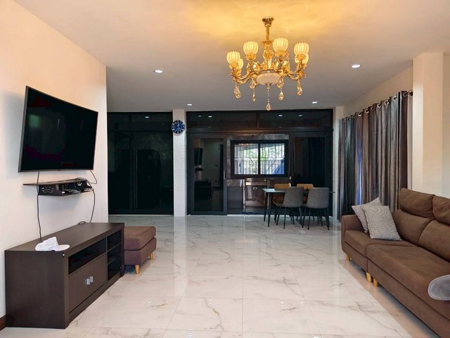 ประกาศฟรี! ซื้อ-ขาย-เช่า คอนโด บ้าน ทาวน์โฮม ที่ดิน และพื้นที่เชิงพาณิชย์ทั่วประเทศไทย ทุกทำเล ทุกงบประมาณ ไม่มีค่าใช้จ่าย ลงง่าย ขายไว เข้าถึงผู้ซื้อโดยตรง 3 317540pic2.jpg