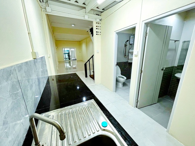 ประกาศฟรี! ซื้อ-ขาย-เช่า คอนโด บ้าน ทาวน์โฮม ที่ดิน และพื้นที่เชิงพาณิชย์ทั่วประเทศไทย ทุกทำเล ทุกงบประมาณ ไม่มีค่าใช้จ่าย ลงง่าย ขายไว เข้าถึงผู้ซื้อโดยตรง 3 258407pic2.jpg