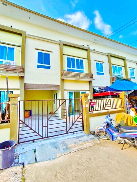 ประกาศฟรี! ซื้อ-ขาย-เช่า คอนโด บ้าน ทาวน์โฮม ที่ดิน และพื้นที่เชิงพาณิชย์ทั่วประเทศไทย ทุกทำเล ทุกงบประมาณ ไม่มีค่าใช้จ่าย ลงง่าย ขายไว เข้าถึงผู้ซื้อโดยตรง 3 258389pic2.jpg