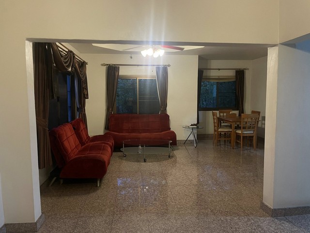 ประกาศฟรี! ซื้อ-ขาย-เช่า คอนโด บ้าน ทาวน์โฮม ที่ดิน และพื้นที่เชิงพาณิชย์ทั่วประเทศไทย ทุกทำเล ทุกงบประมาณ ไม่มีค่าใช้จ่าย ลงง่าย ขายไว เข้าถึงผู้ซื้อโดยตรง 5 317572pic4.jpg