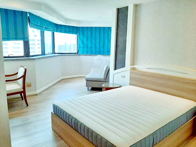 ประกาศฟรี! ซื้อ-ขาย-เช่า คอนโด บ้าน ทาวน์โฮม ที่ดิน และพื้นที่เชิงพาณิชย์ทั่วประเทศไทย ทุกทำเล ทุกงบประมาณ ไม่มีค่าใช้จ่าย ลงง่าย ขายไว เข้าถึงผู้ซื้อโดยตรง 3 317479pic2.jpg