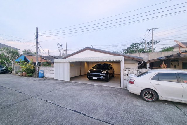 ประกาศฟรี! ซื้อ-ขาย-เช่า คอนโด บ้าน ทาวน์โฮม ที่ดิน และพื้นที่เชิงพาณิชย์ทั่วประเทศไทย ทุกทำเล ทุกงบประมาณ ไม่มีค่าใช้จ่าย ลงง่าย ขายไว เข้าถึงผู้ซื้อโดยตรง 2 317477pic1.jpg