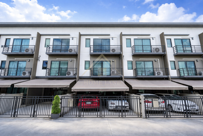 ประกาศฟรี! ซื้อ-ขาย-เช่า คอนโด บ้าน ทาวน์โฮม ที่ดิน และพื้นที่เชิงพาณิชย์ทั่วประเทศไทย ทุกทำเล ทุกงบประมาณ ไม่มีค่าใช้จ่าย ลงง่าย ขายไว เข้าถึงผู้ซื้อโดยตรง 2 259376pic1.jpg