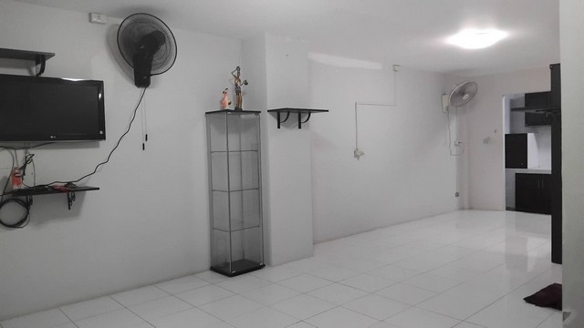 ประกาศฟรี! ซื้อ-ขาย-เช่า คอนโด บ้าน ทาวน์โฮม ที่ดิน และพื้นที่เชิงพาณิชย์ทั่วประเทศไทย ทุกทำเล ทุกงบประมาณ ไม่มีค่าใช้จ่าย ลงง่าย ขายไว เข้าถึงผู้ซื้อโดยตรง 3 317652pic2.jpg