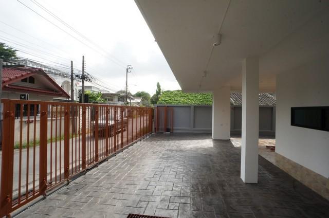 ประกาศฟรี! ซื้อ-ขาย-เช่า คอนโด บ้าน ทาวน์โฮม ที่ดิน และพื้นที่เชิงพาณิชย์ทั่วประเทศไทย ทุกทำเล ทุกงบประมาณ ไม่มีค่าใช้จ่าย ลงง่าย ขายไว เข้าถึงผู้ซื้อโดยตรง 3 517995pic2.jpg