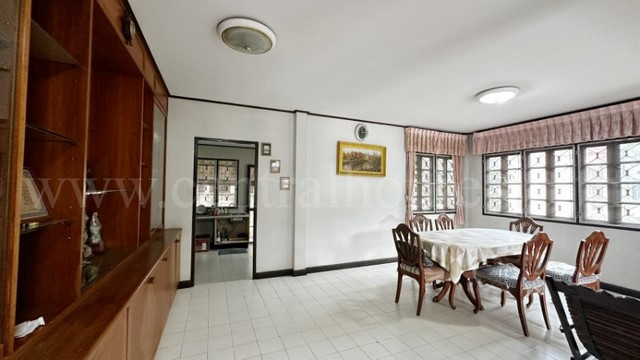 ประกาศฟรี! ซื้อ-ขาย-เช่า คอนโด บ้าน ทาวน์โฮม ที่ดิน และพื้นที่เชิงพาณิชย์ทั่วประเทศไทย ทุกทำเล ทุกงบประมาณ ไม่มีค่าใช้จ่าย ลงง่าย ขายไว เข้าถึงผู้ซื้อโดยตรง 5 257205pic4.jpg