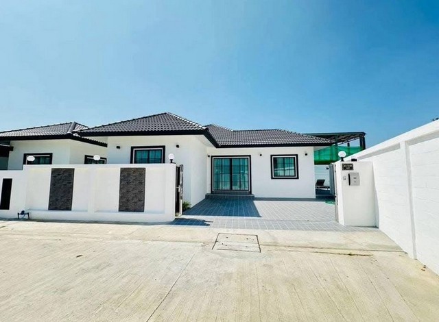 ประกาศฟรี! ซื้อ-ขาย-เช่า คอนโด บ้าน ทาวน์โฮม ที่ดิน และพื้นที่เชิงพาณิชย์ทั่วประเทศไทย ทุกทำเล ทุกงบประมาณ ไม่มีค่าใช้จ่าย ลงง่าย ขายไว เข้าถึงผู้ซื้อโดยตรง 2 301032pic1.jpg