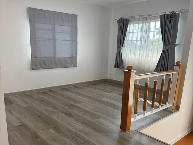 ประกาศฟรี! ซื้อ-ขาย-เช่า คอนโด บ้าน ทาวน์โฮม ที่ดิน และพื้นที่เชิงพาณิชย์ทั่วประเทศไทย ทุกทำเล ทุกงบประมาณ ไม่มีค่าใช้จ่าย ลงง่าย ขายไว เข้าถึงผู้ซื้อโดยตรง 4 519252pic3.jpg