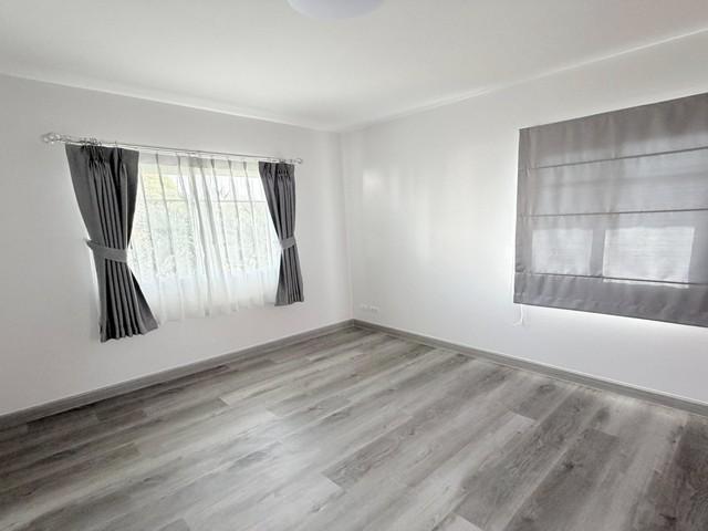 ประกาศฟรี! ซื้อ-ขาย-เช่า คอนโด บ้าน ทาวน์โฮม ที่ดิน และพื้นที่เชิงพาณิชย์ทั่วประเทศไทย ทุกทำเล ทุกงบประมาณ ไม่มีค่าใช้จ่าย ลงง่าย ขายไว เข้าถึงผู้ซื้อโดยตรง 5 519252pic4.jpg