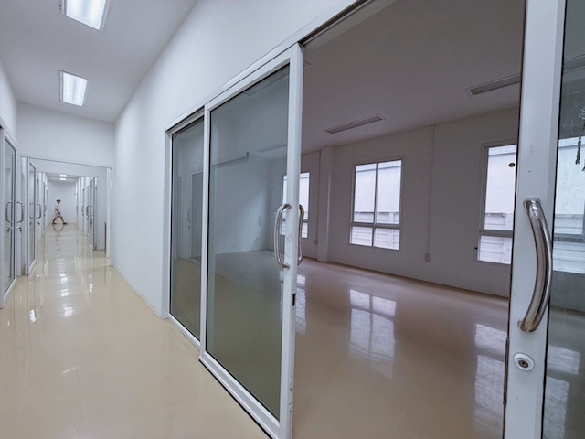 ประกาศฟรี! ซื้อ-ขาย-เช่า คอนโด บ้าน ทาวน์โฮม ที่ดิน และพื้นที่เชิงพาณิชย์ทั่วประเทศไทย ทุกทำเล ทุกงบประมาณ ไม่มีค่าใช้จ่าย ลงง่าย ขายไว เข้าถึงผู้ซื้อโดยตรง 3 294354pic2.jpg