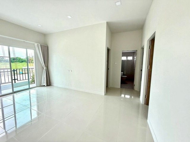 ประกาศฟรี! ซื้อ-ขาย-เช่า คอนโด บ้าน ทาวน์โฮม ที่ดิน และพื้นที่เชิงพาณิชย์ทั่วประเทศไทย ทุกทำเล ทุกงบประมาณ ไม่มีค่าใช้จ่าย ลงง่าย ขายไว เข้าถึงผู้ซื้อโดยตรง 4 259430pic3.jpg