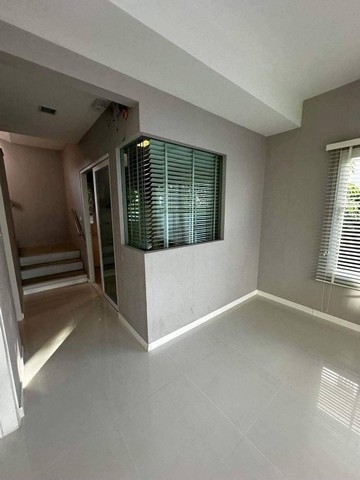 ประกาศฟรี! ซื้อ-ขาย-เช่า คอนโด บ้าน ทาวน์โฮม ที่ดิน และพื้นที่เชิงพาณิชย์ทั่วประเทศไทย ทุกทำเล ทุกงบประมาณ ไม่มีค่าใช้จ่าย ลงง่าย ขายไว เข้าถึงผู้ซื้อโดยตรง 5 317695pic4.jpg